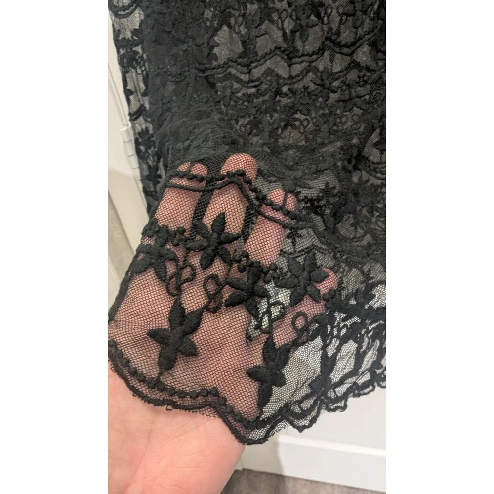 Women's Forever 21 Lace Long Sleeve Black Large‎ - Picture 2 of 5